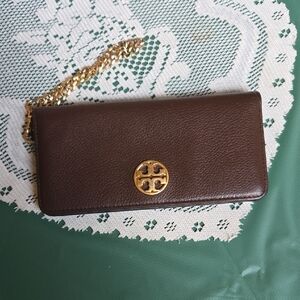 Tory Burch Chelsea Leather Wristlet/Wallet